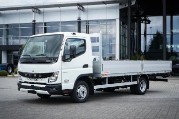 FUSO CANTER 3C15 skrzynia 4,8 długa 2,1 szer manual prawko B nowy